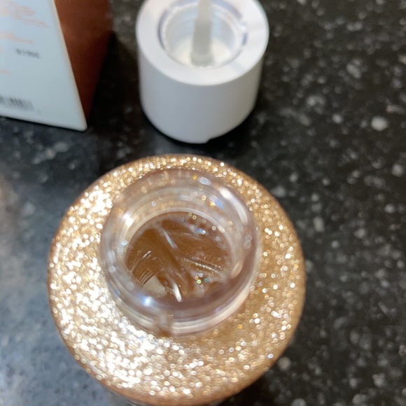 Anastasia Beverly Hills setting spray - Picture 2 of 4